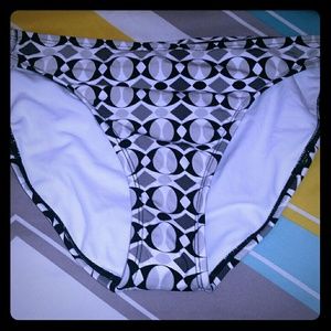 NWT Swimsuit bottoms